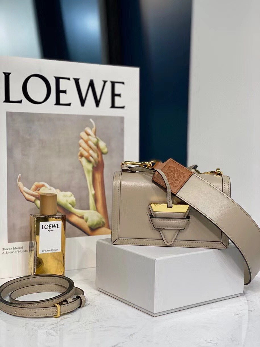 z2026068569888_c1261b7a3b54ec646dbe09a5ebb52da2