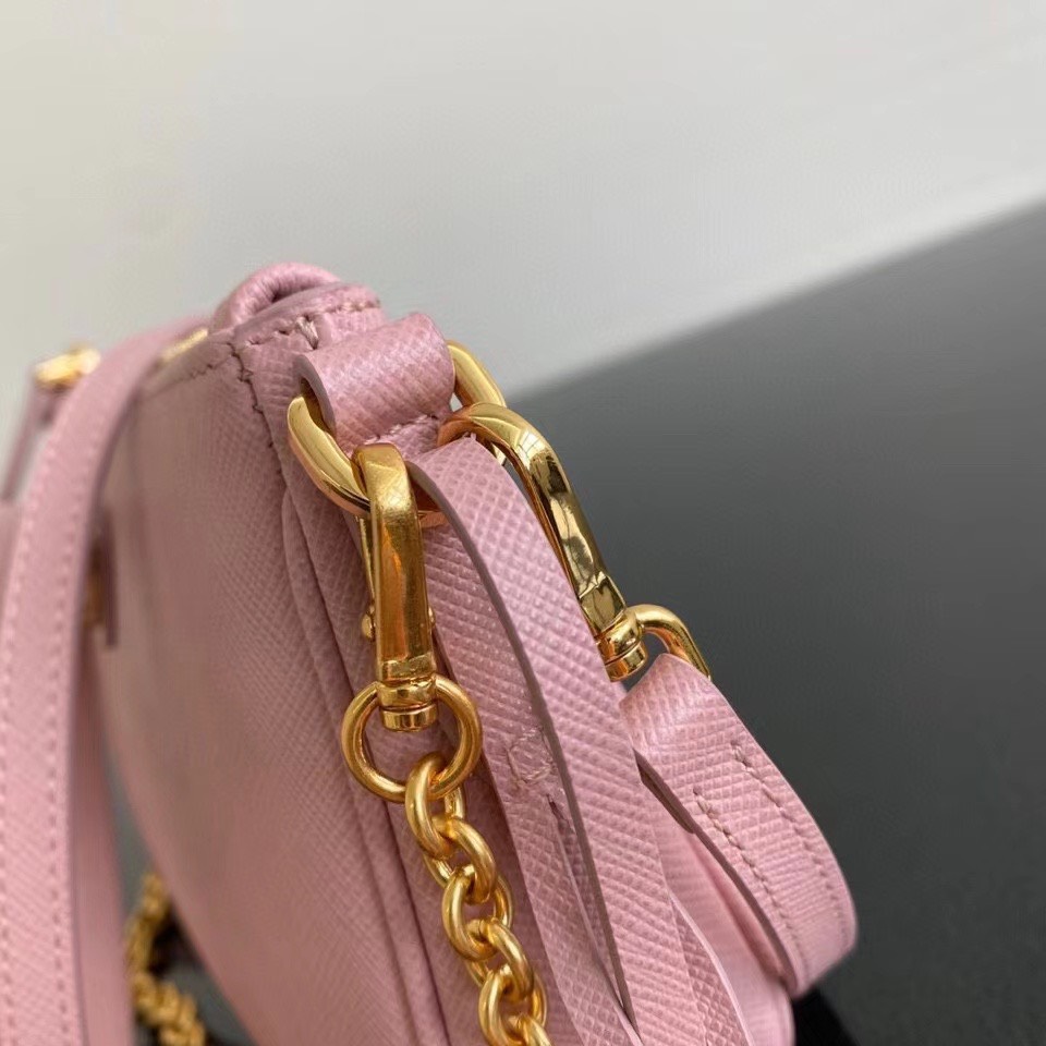 z2025922613843_0a009b58ef16f4ce1c53b2f2b3128b3a