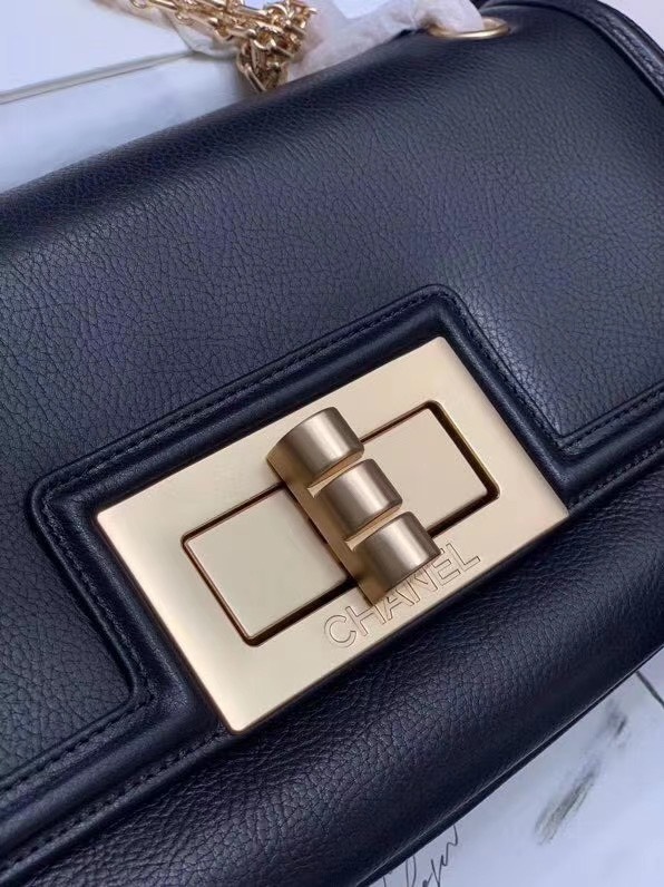 z2026071519425_2134c7ebea73620765dbd2d74d67cde8