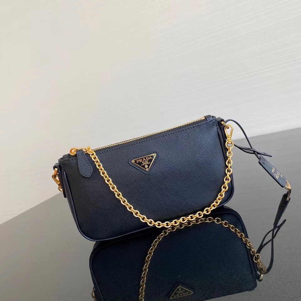 z2025922364526_e5d92dcf0576d3b2cc0dcf1f6b5759b8