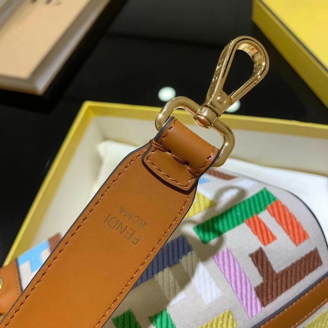 z2025922119090_921bec1a1f5a85c2d60c79be216d96da