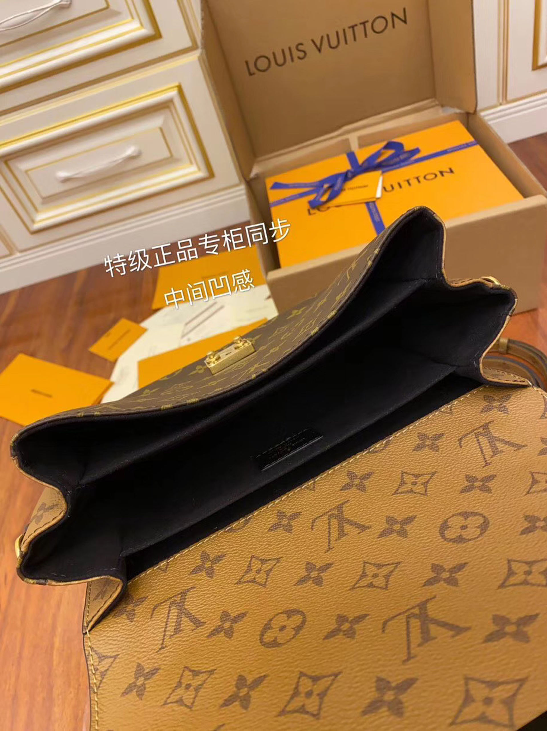 z2090516441421_7640c769a6b6dad0d937017bef4040f3