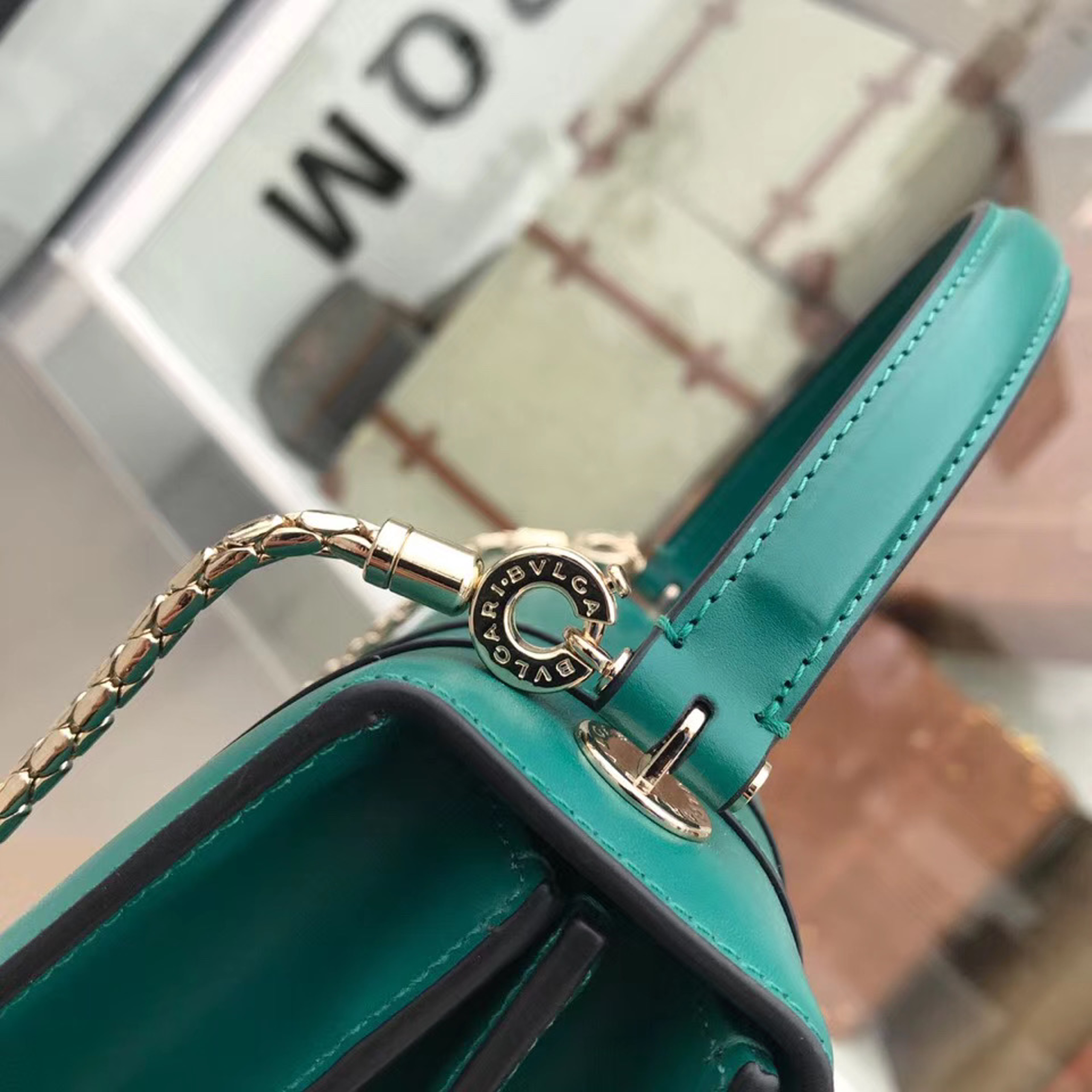 z2092328985180_f00f45c78ae664809f374370fcc4a247