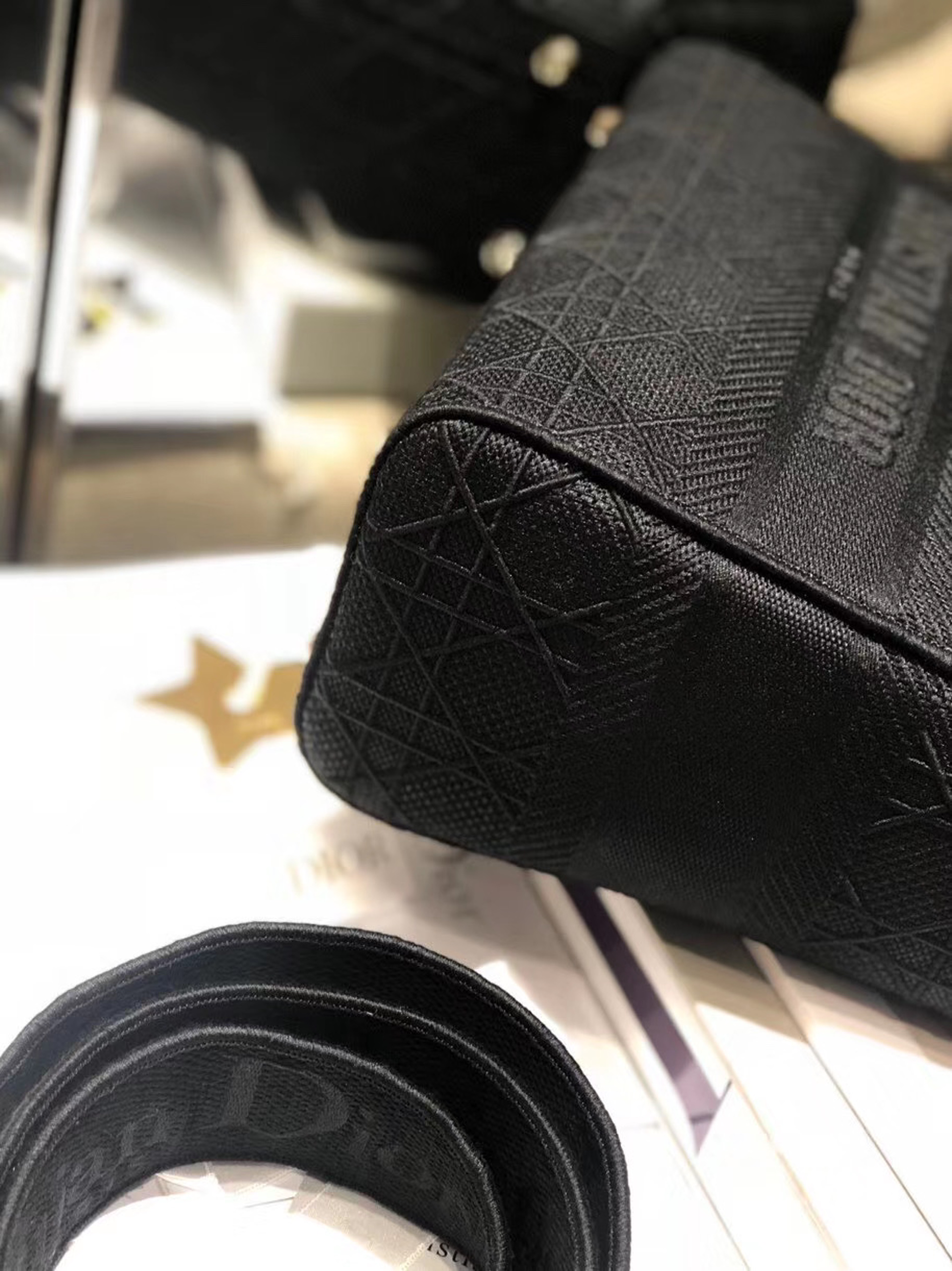 z2103625331658_a930d1dfb721078c8f69d71c17af4ac1