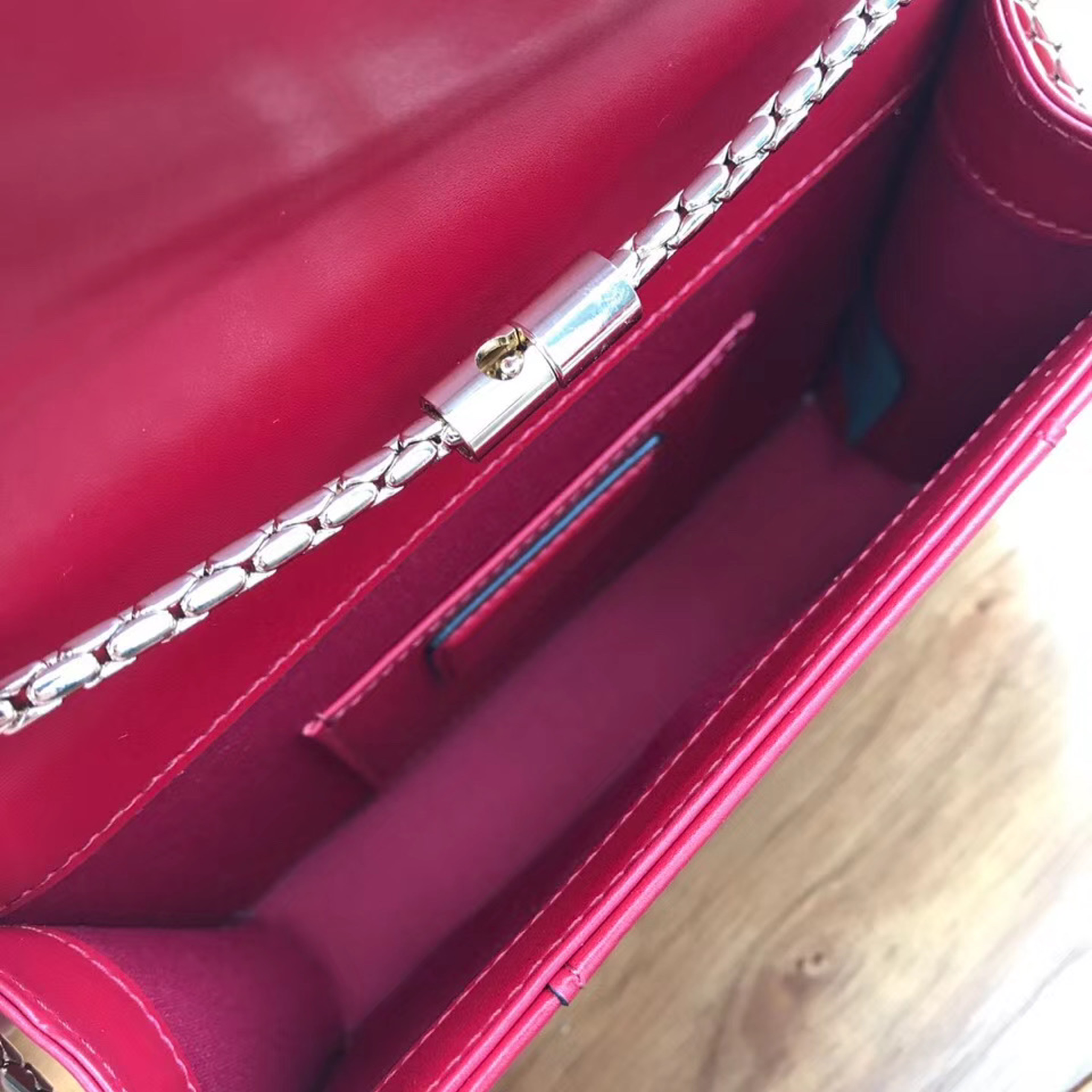 z2092327883410_af363885ed4a21af2bea9d8252ce1e0d