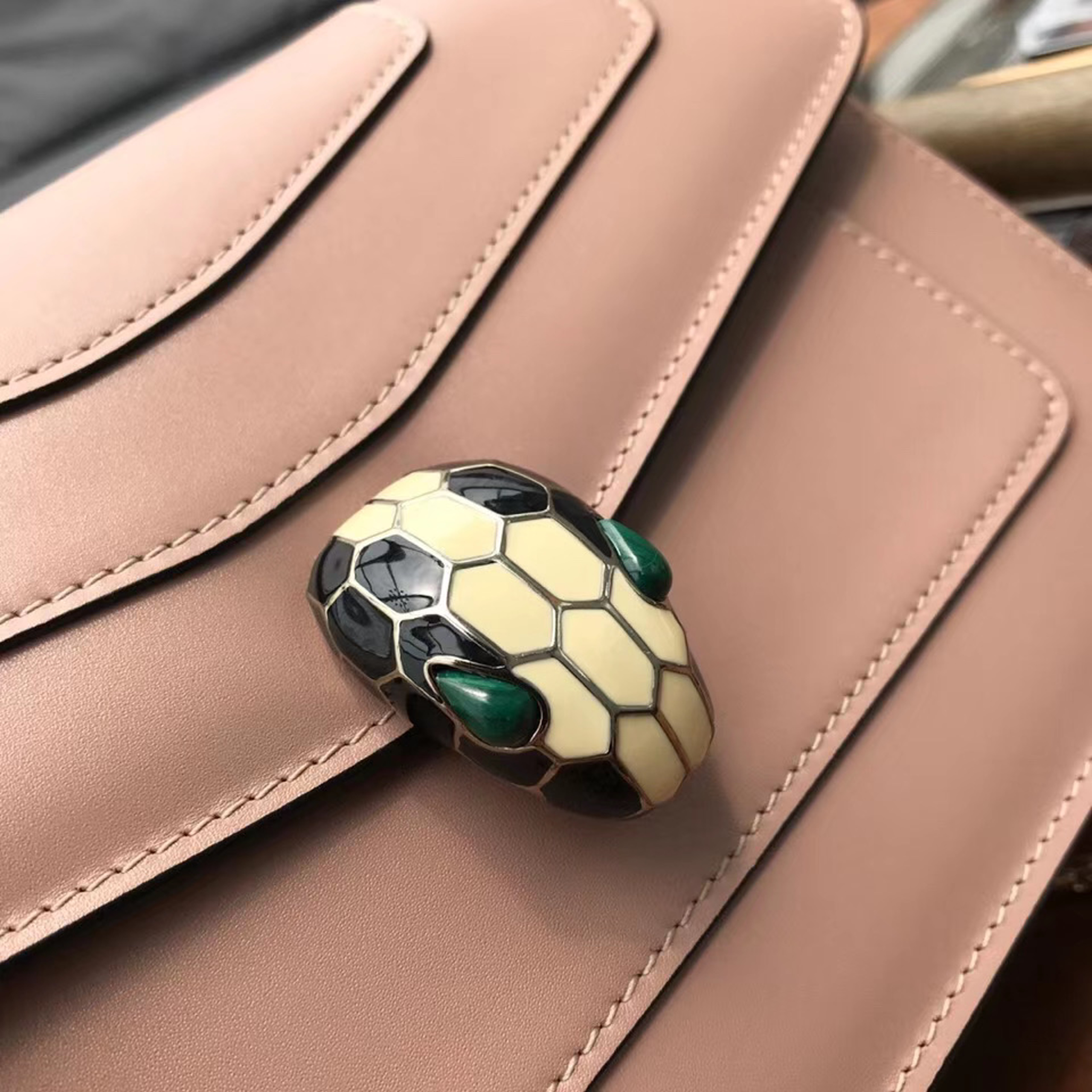 z2092323362872_c2871016c4e1a46c4b43c928fd52f630