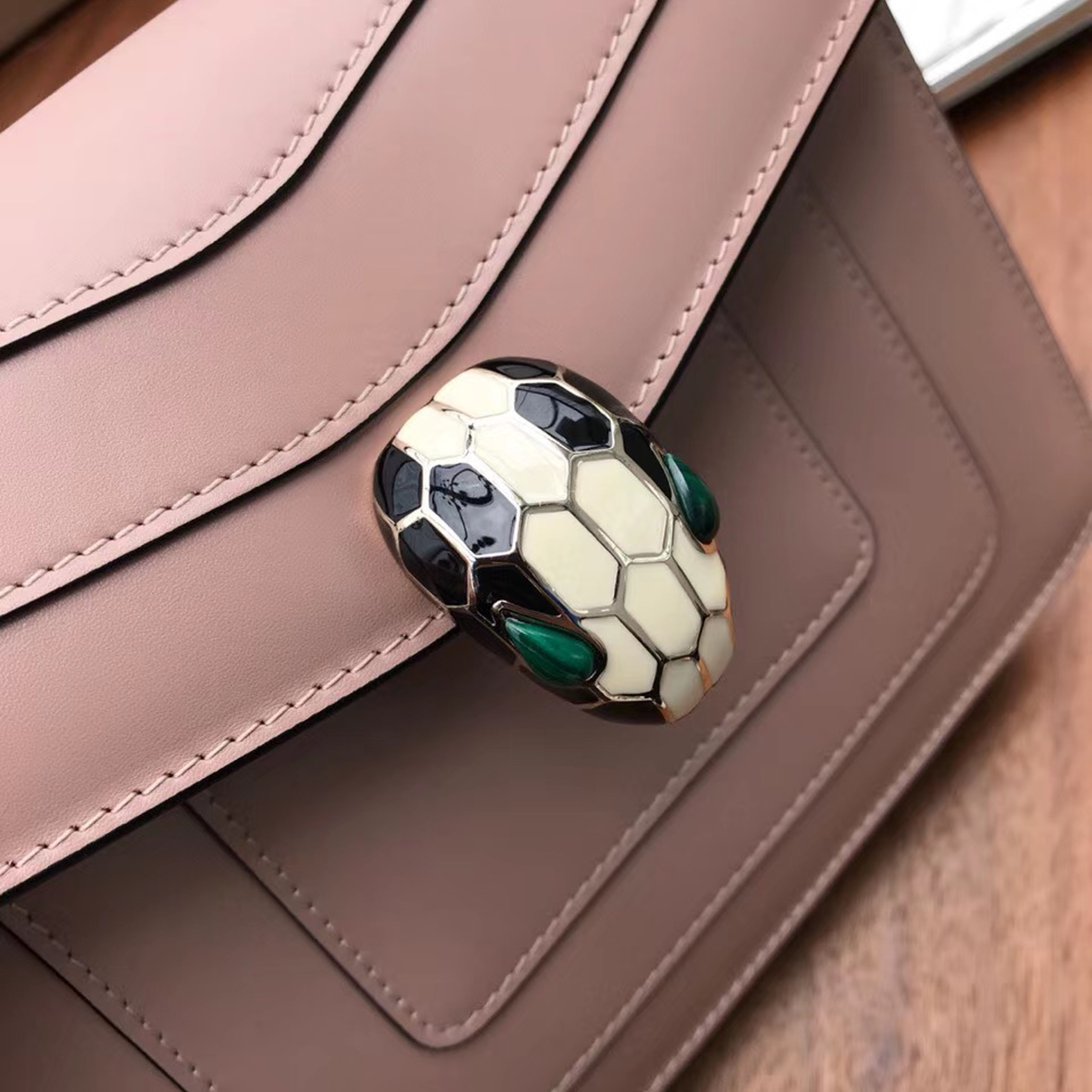 z2092322840458_81f1de360a650e51b54f84a22d658bd0