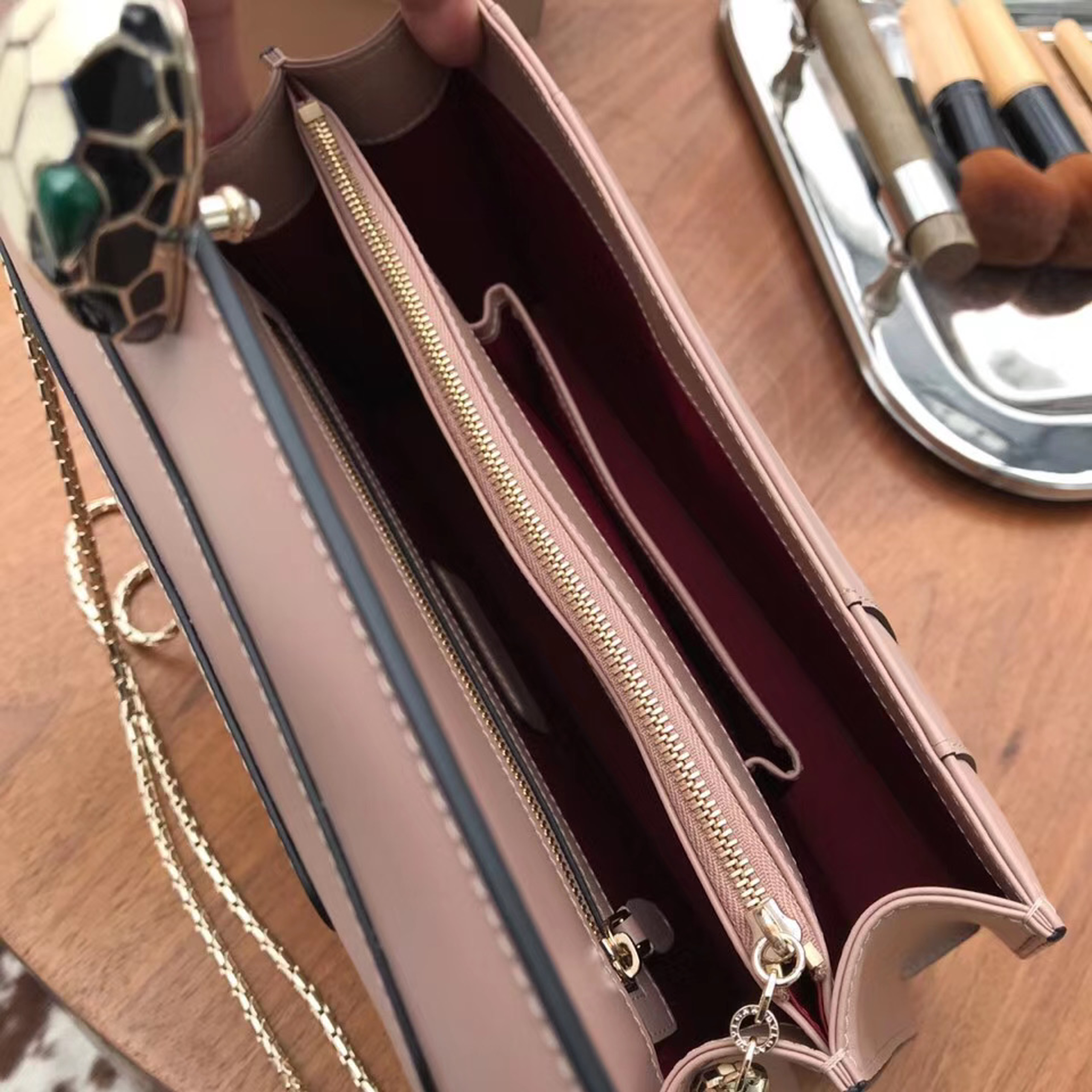 z2092322363969_c22f1b3b735376eb0cda2e0c5dc17f62