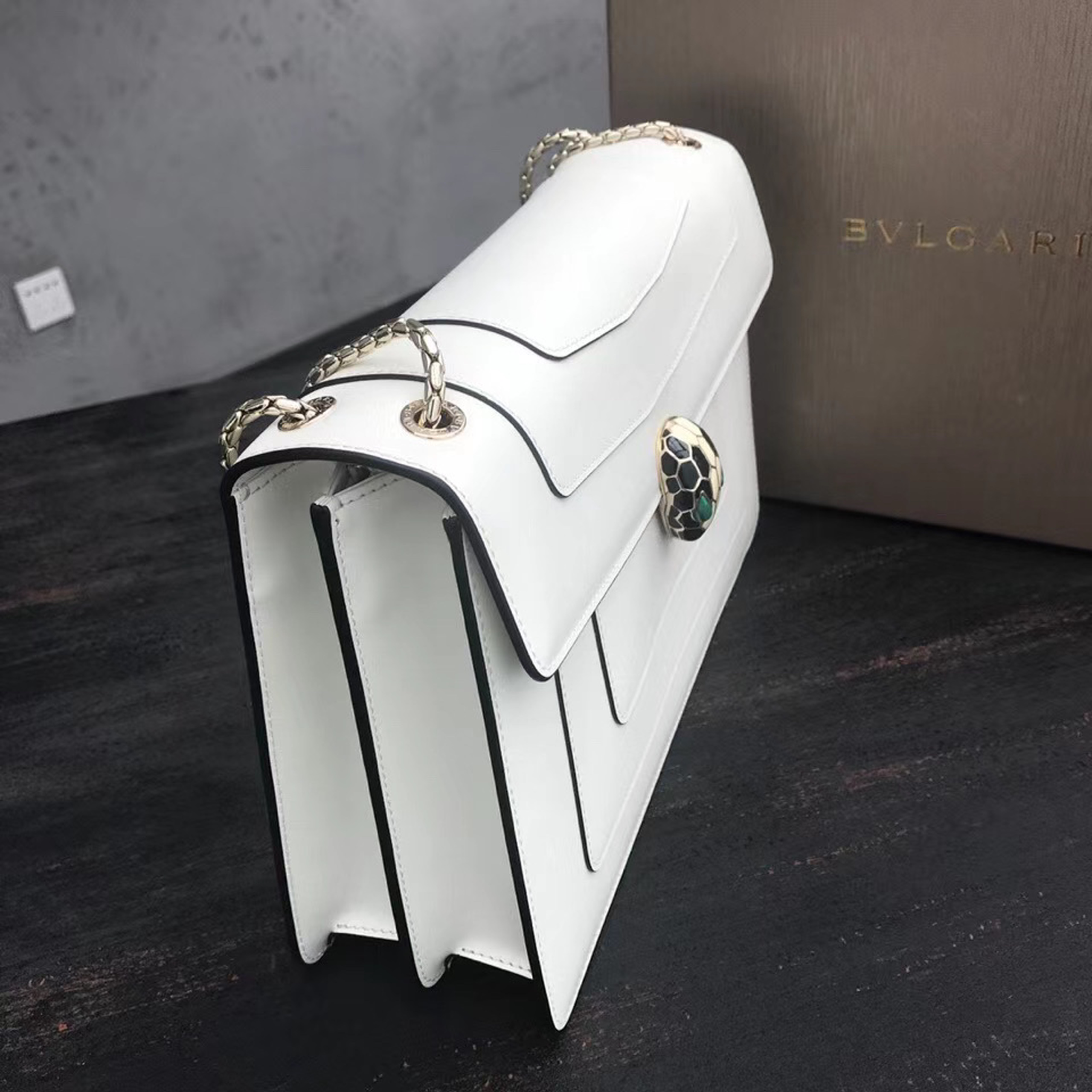 z2092314367809_87517324c0ca4c760cddb73a4e6cffc9