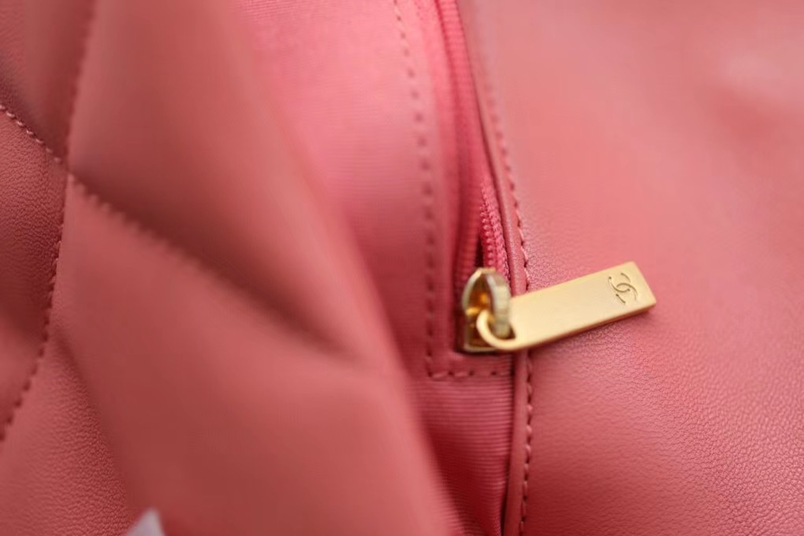 z2103643324407_c2dd446cf542bdc28ba98de35eada717