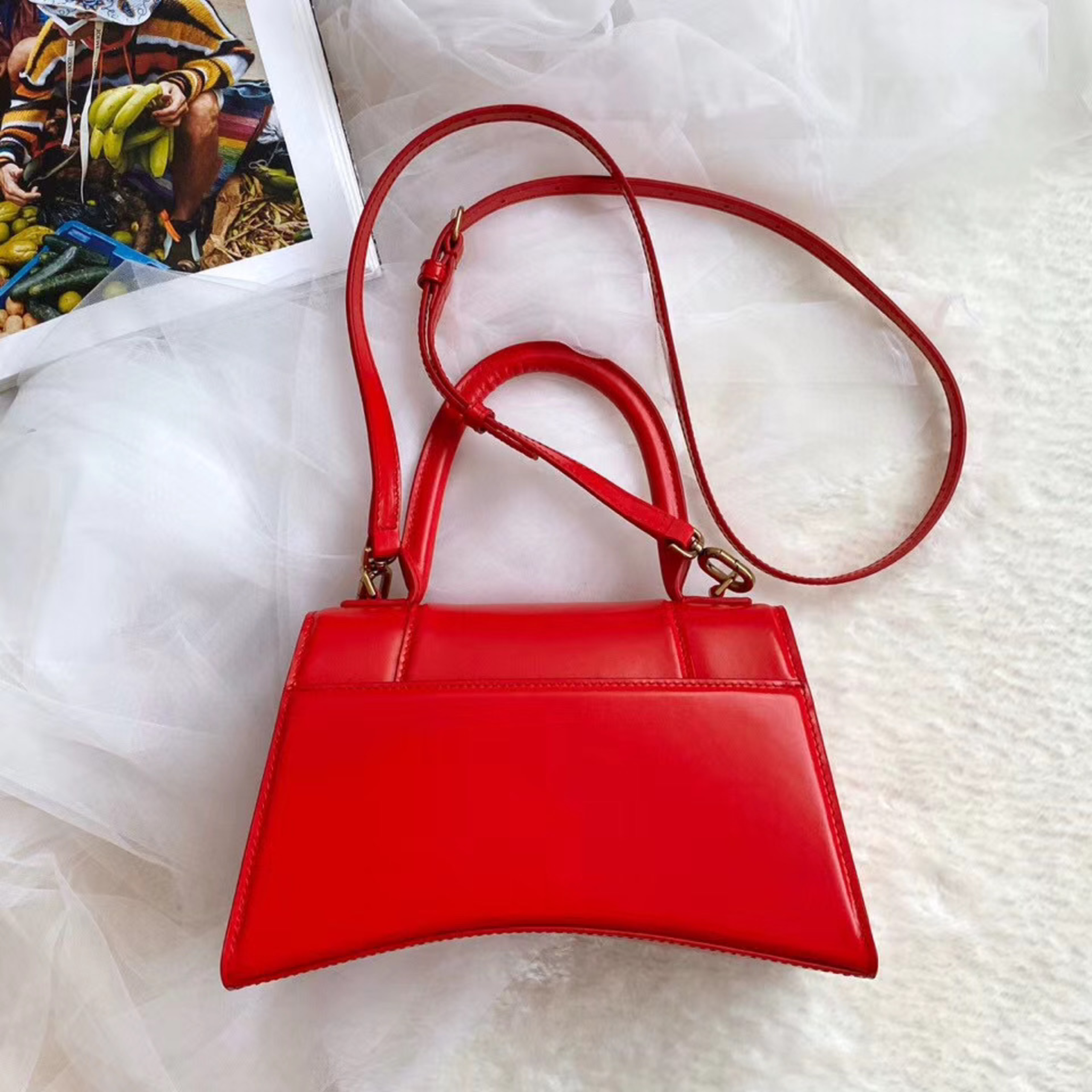 z2103637853748_04d12a5b3d0fae9d68ecf42e118b26ab