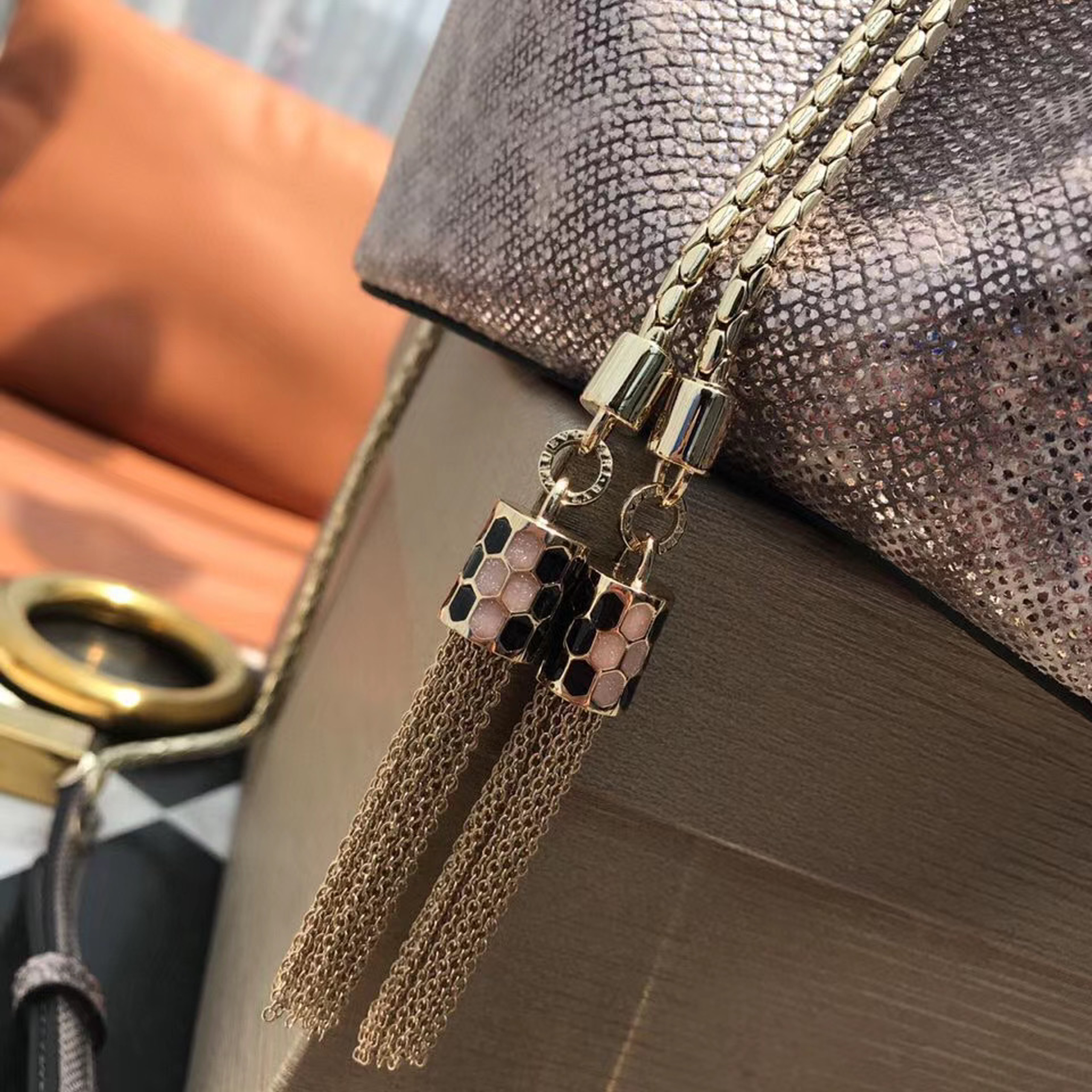 z2106395956633_d03d34a34990e91c84b393b1b07f3ee4