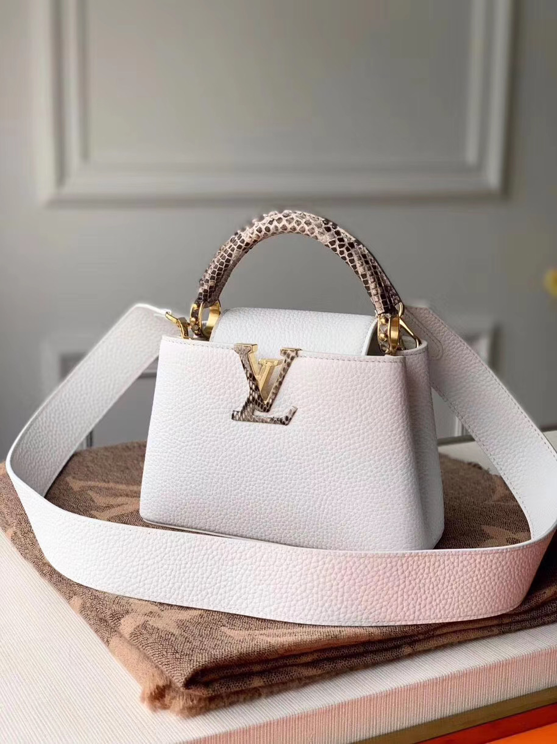 Túi Xách Nữ Louis Vuitton Siêu Cấp RLCLV0417