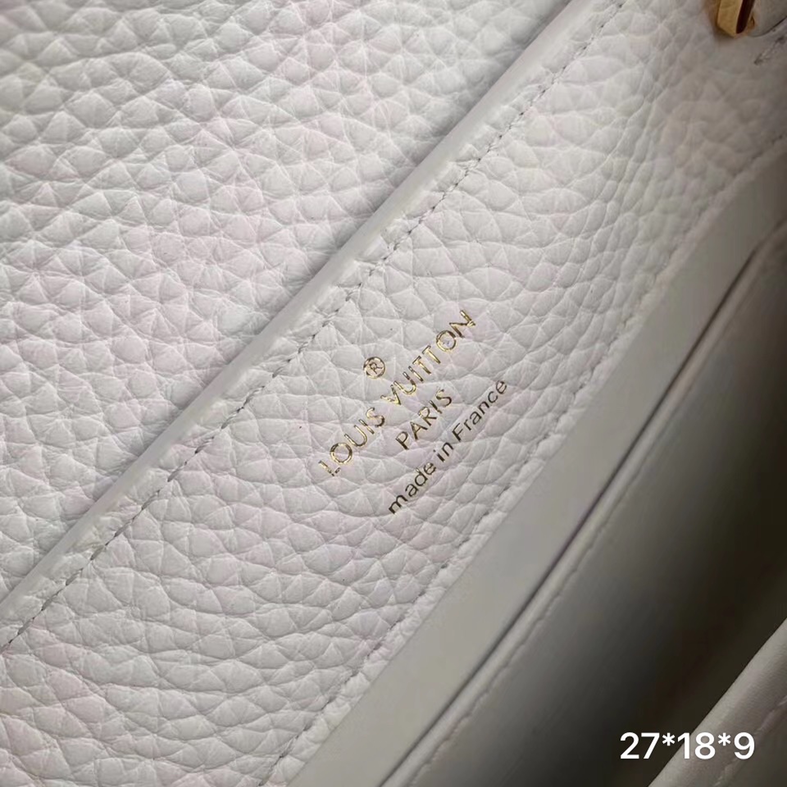 z2103641825594_65b915441baf59d5410aa89c8c76dd80