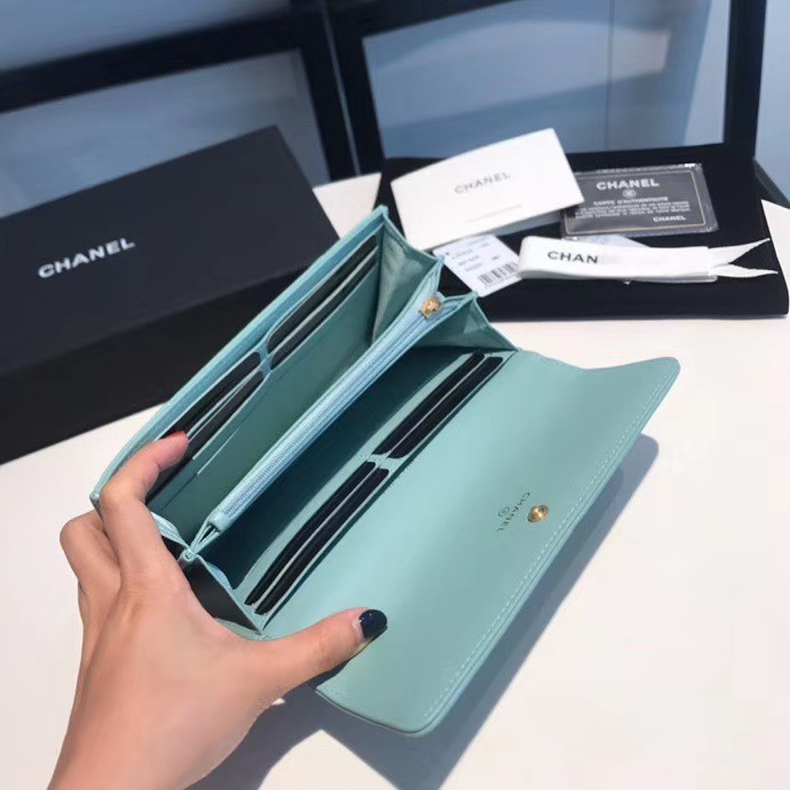 z2103642294337_dbff662e5d7971d24db98b0b49cb8ed2