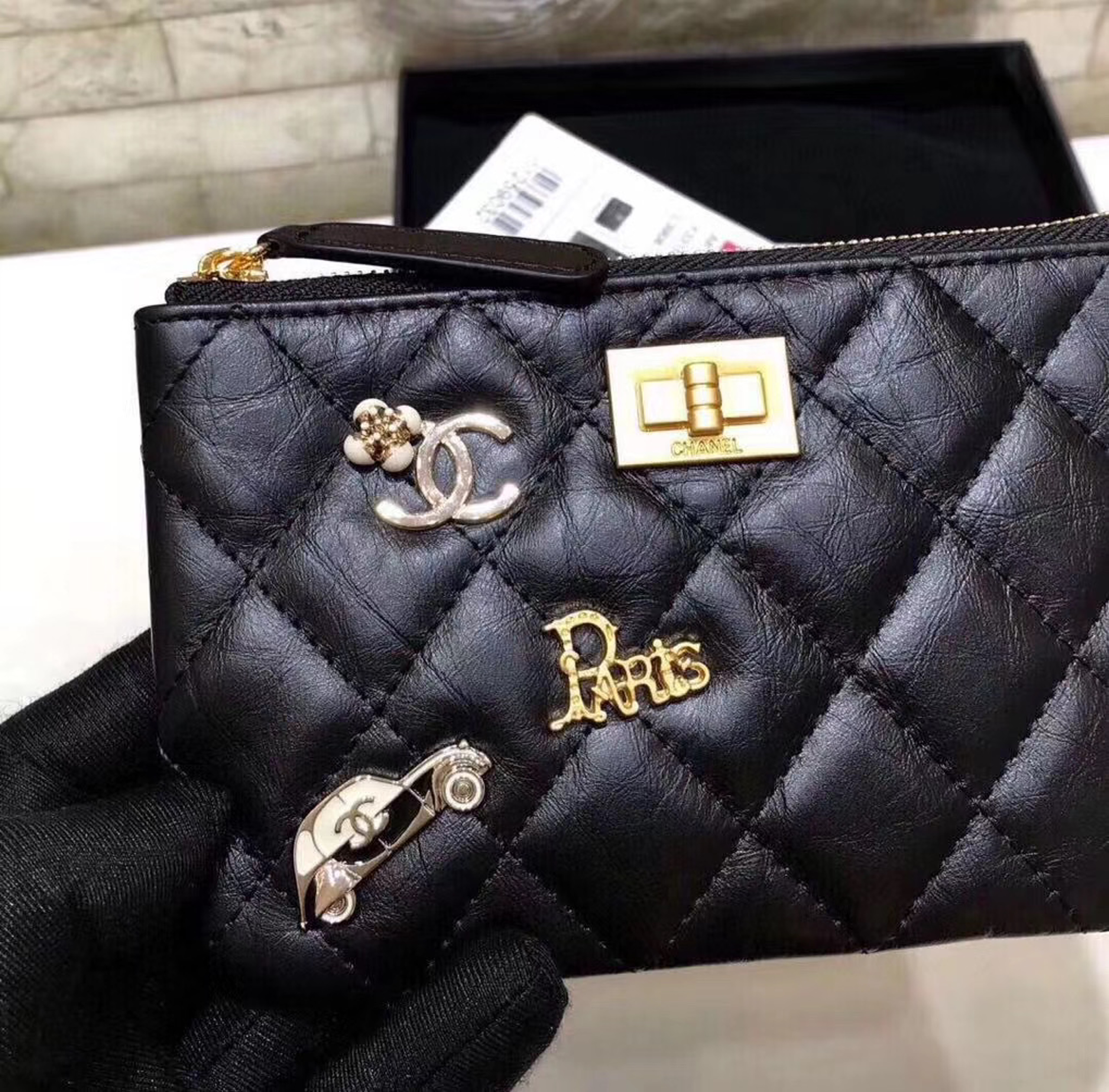 z2106989096086_c80448e7376956c891f548dc80a3579b