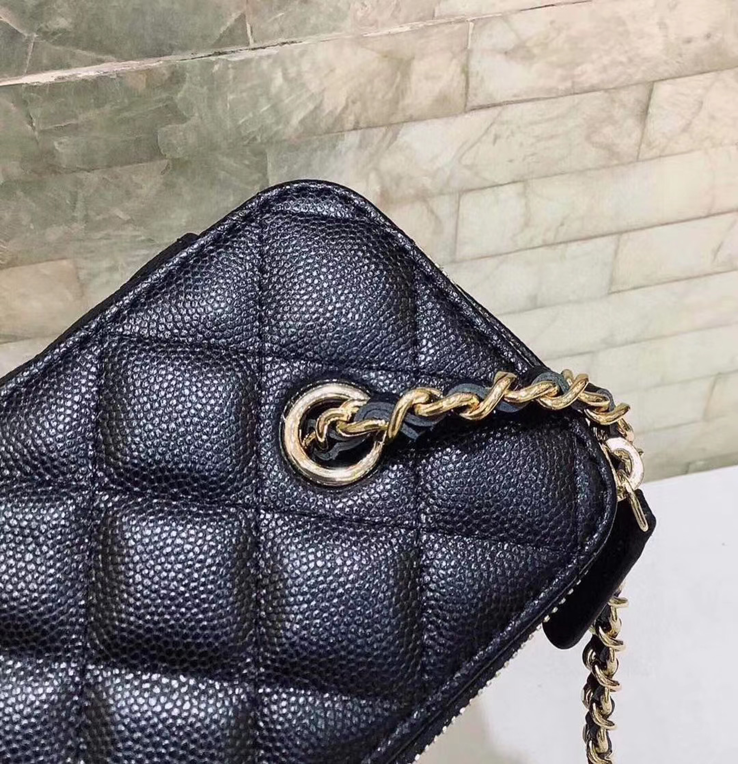 z2106989583619_20f963f0bc4aab32ff8885654354e1d8