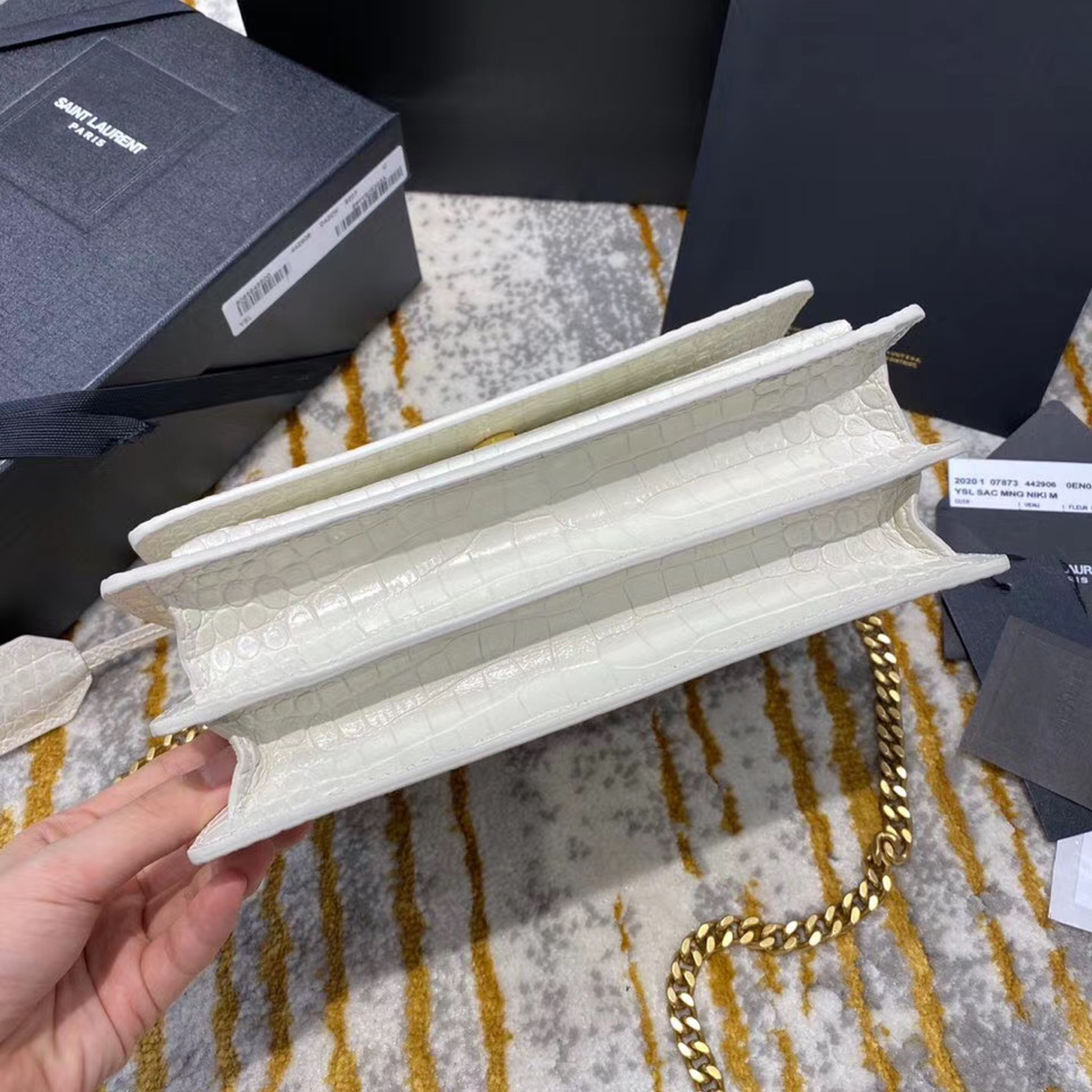 z2106990421634_be3236f9edec28bac436e608b0ee63b7