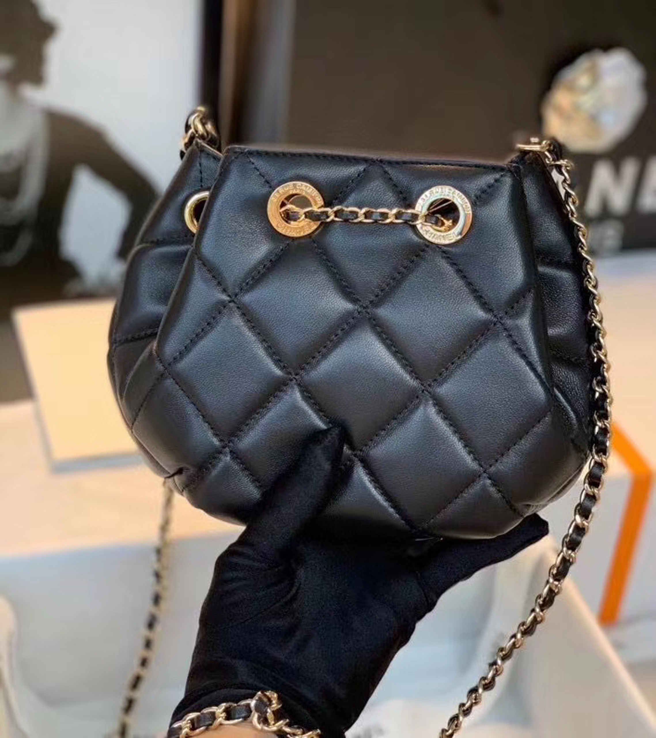 z2106992230719_65dfd1c64fdd03fedcbb01fa1cc6a9be