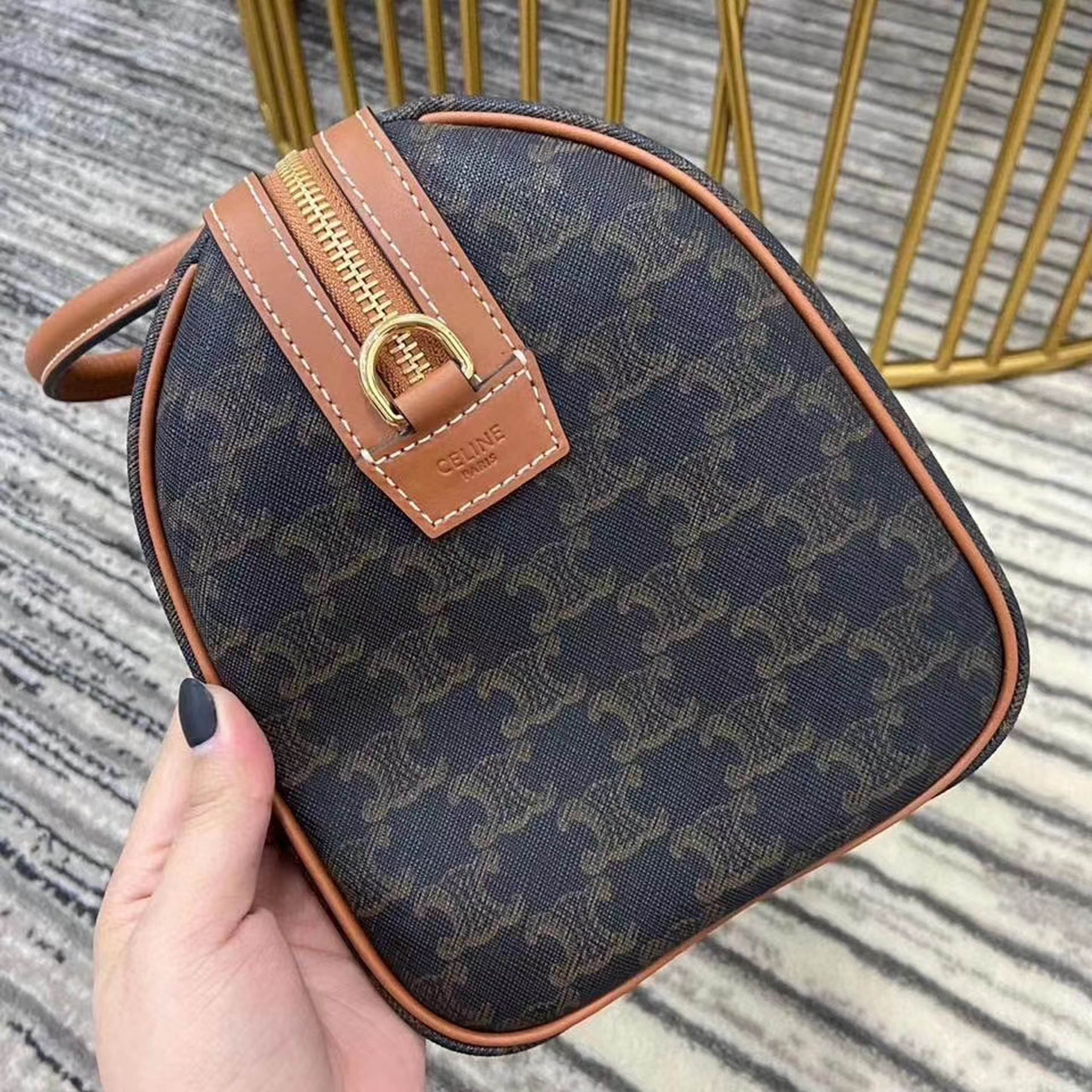 z2106994021884_689292e4da495f5eeb12095bf31383ef