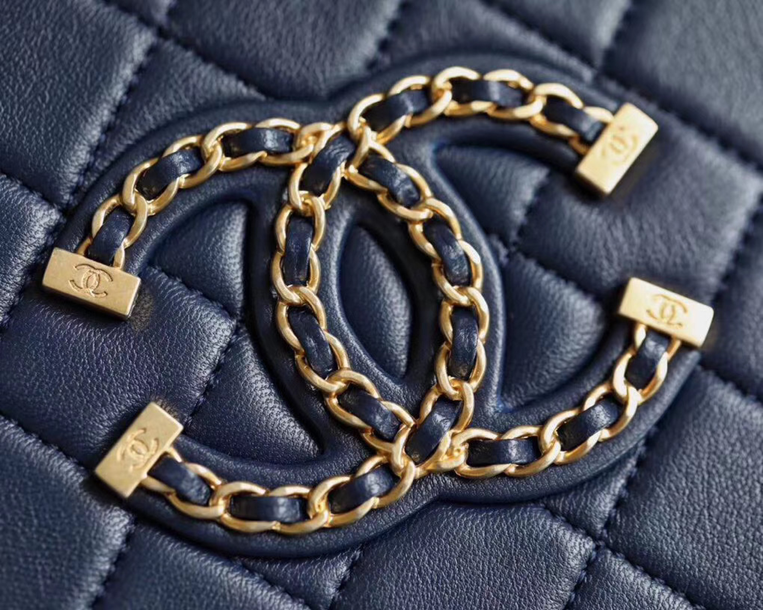 z2106400214469_70ba0593eaea37b26b43f714fbc1450d