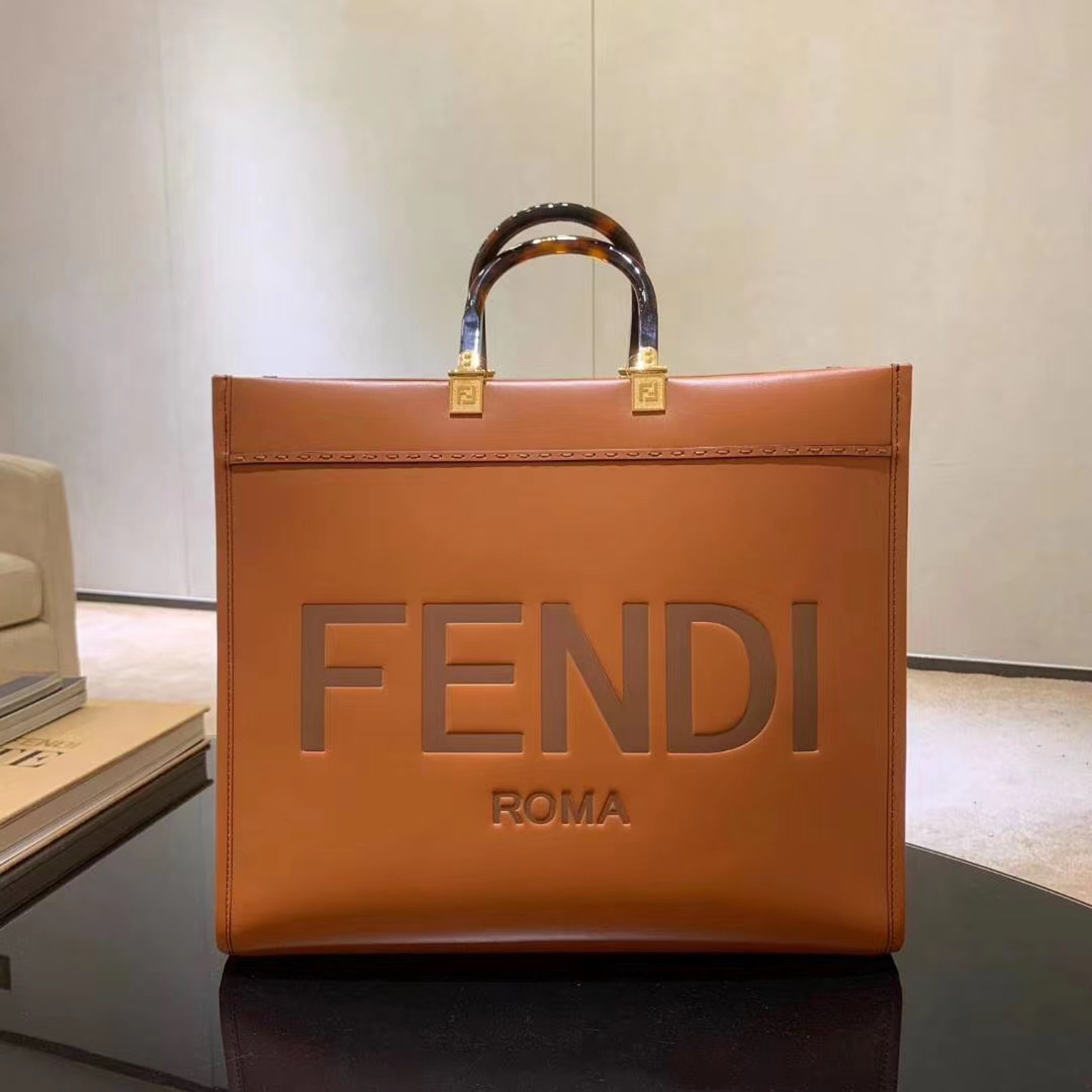 Túi Xách Nữ Fendi Siêu Cấp RLCFD0436
