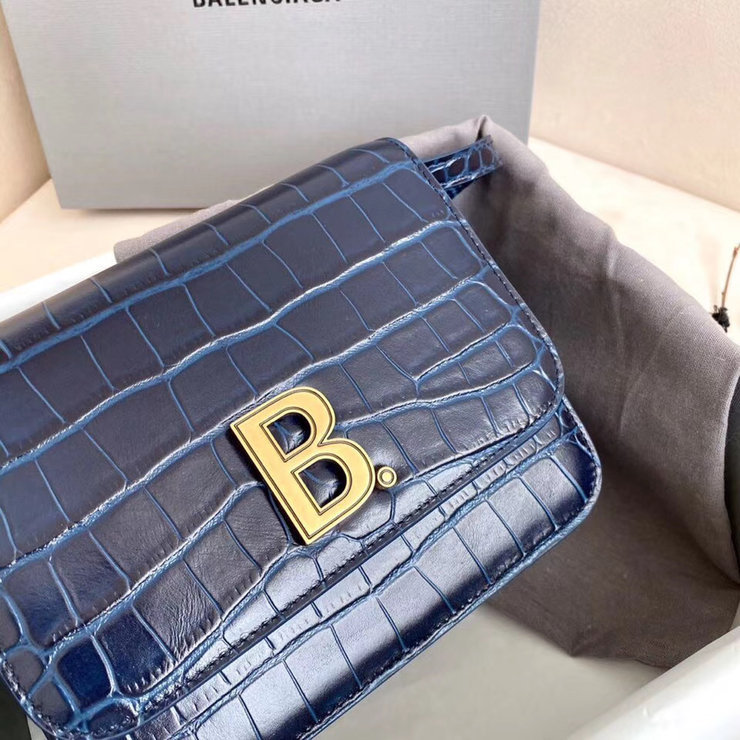 z2106999978428_b9f304fee168a2abe4a9880927084f89