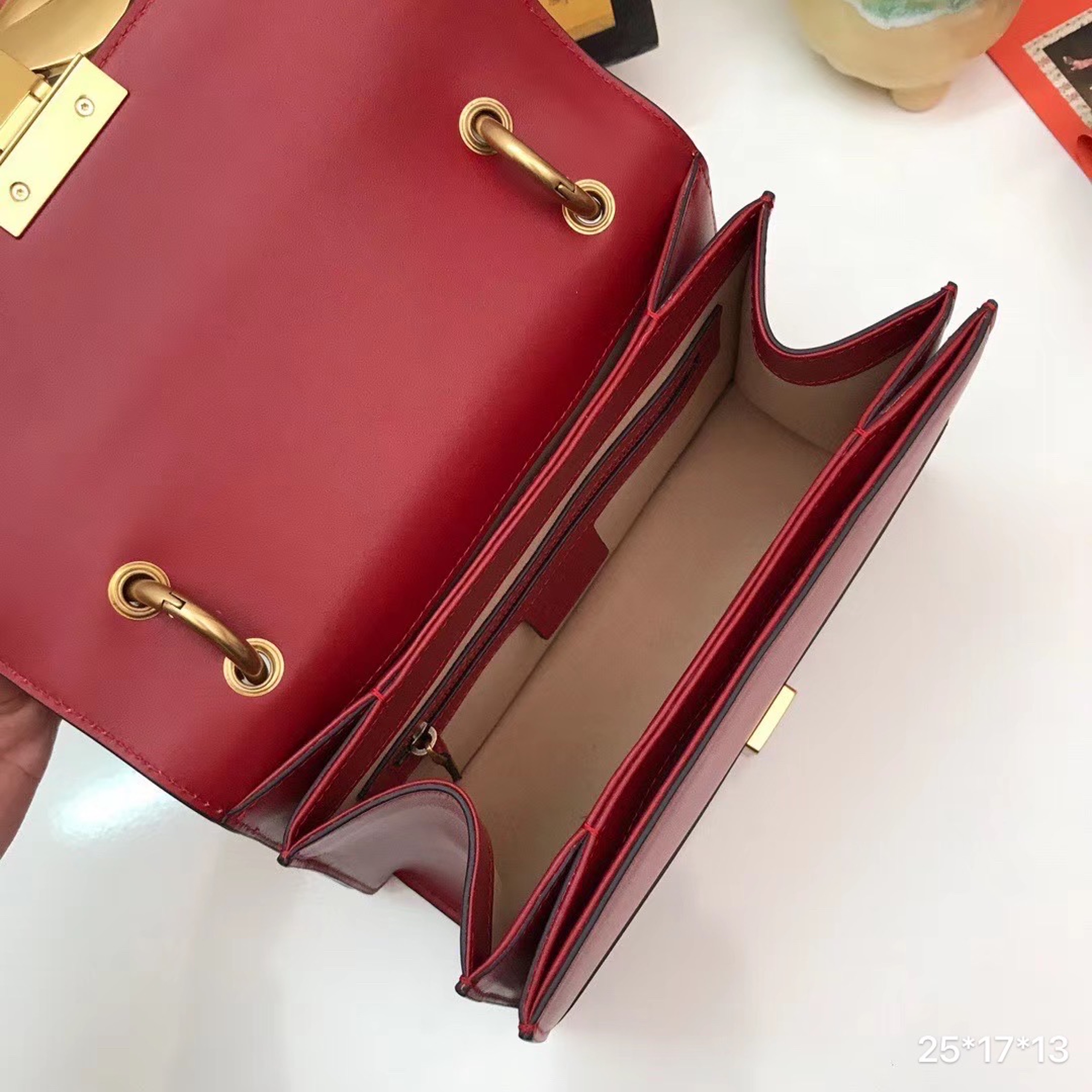 z2107000947194_c0225af3aeb5ce042f5d5e3c6da5cc47