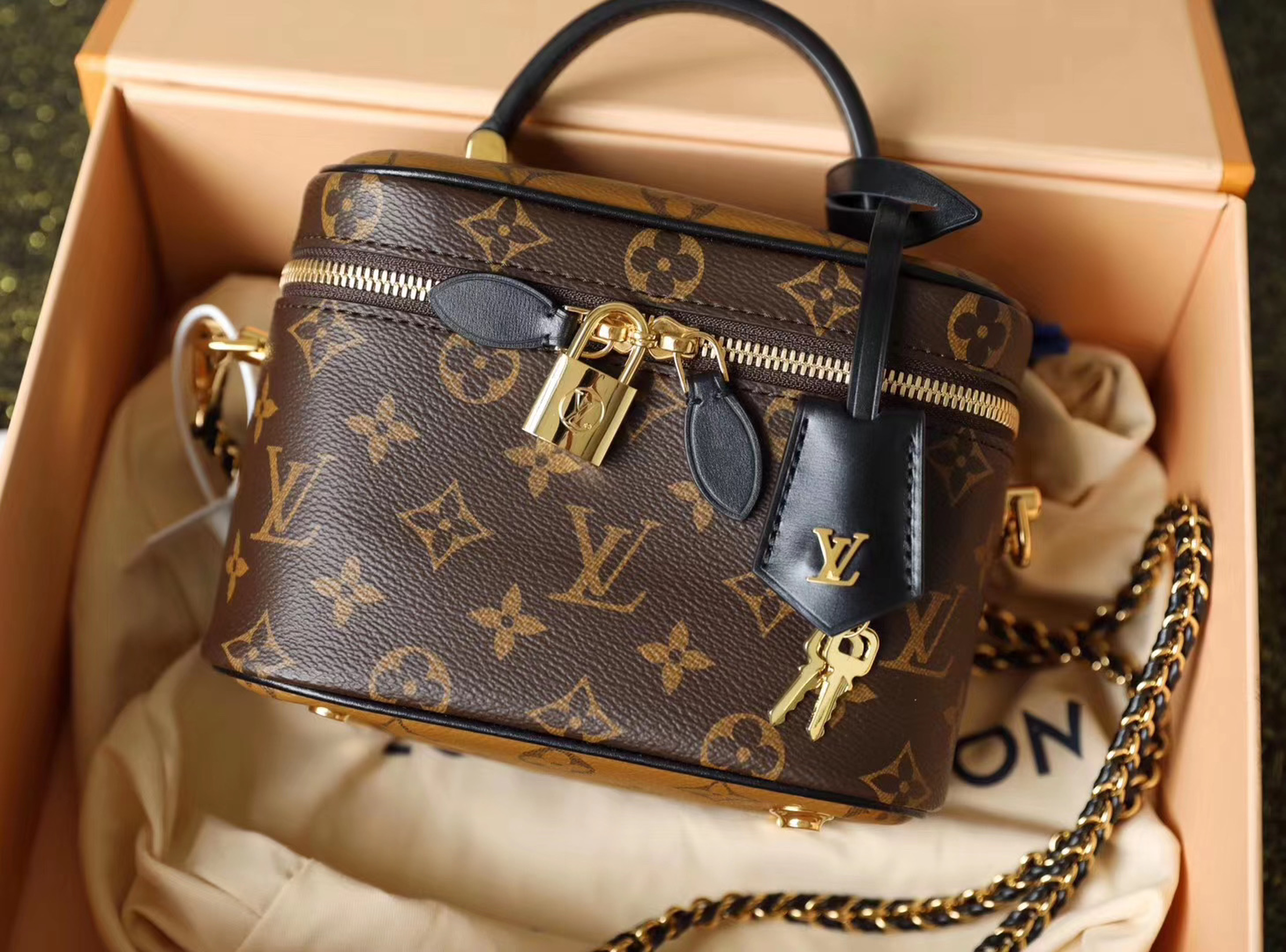 Túi xách Nữ Louis Vuitton Siêu Cấp RLCLV0458