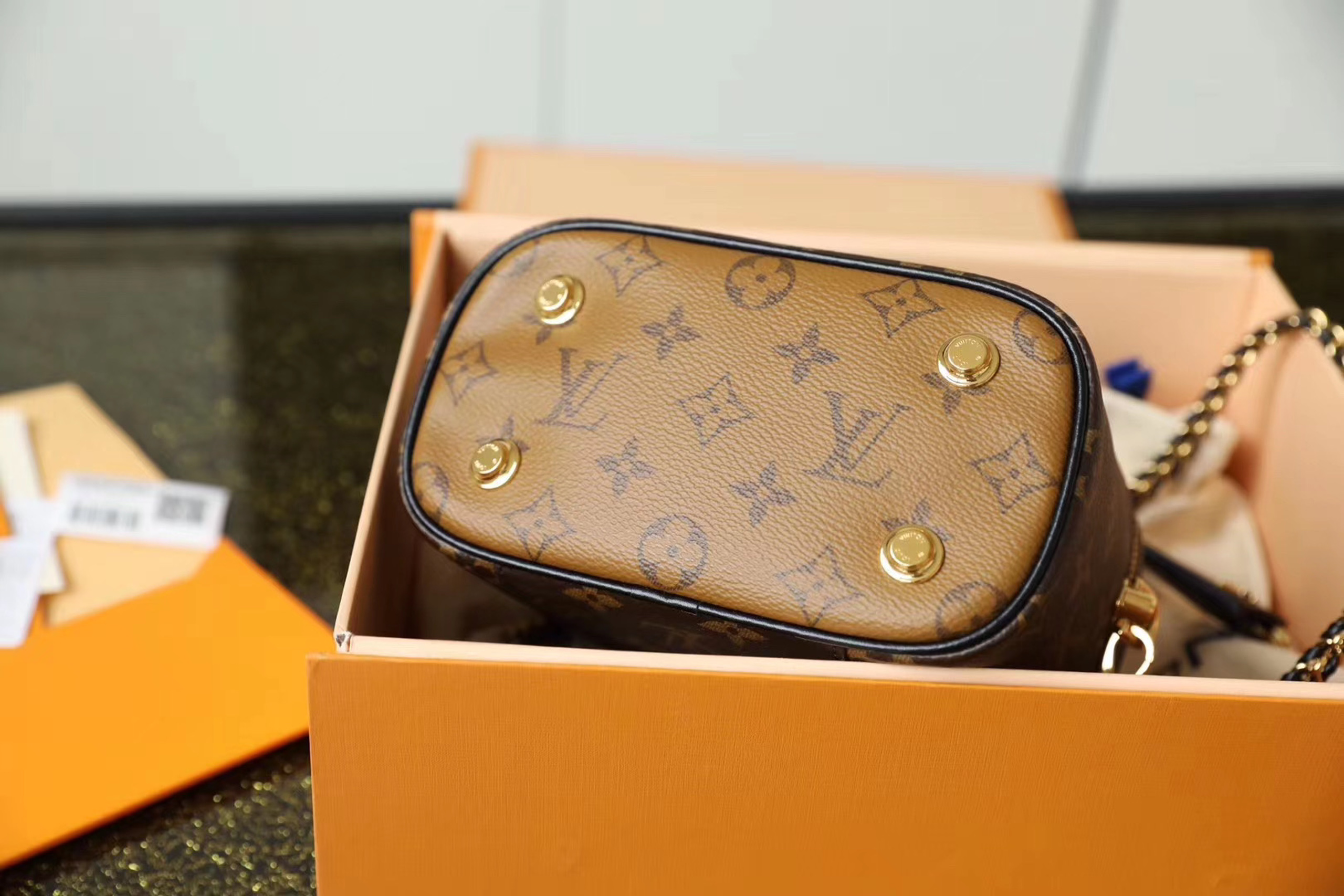 z2107002913948_1ce290e24c47843dcdc64a4b7c49e154