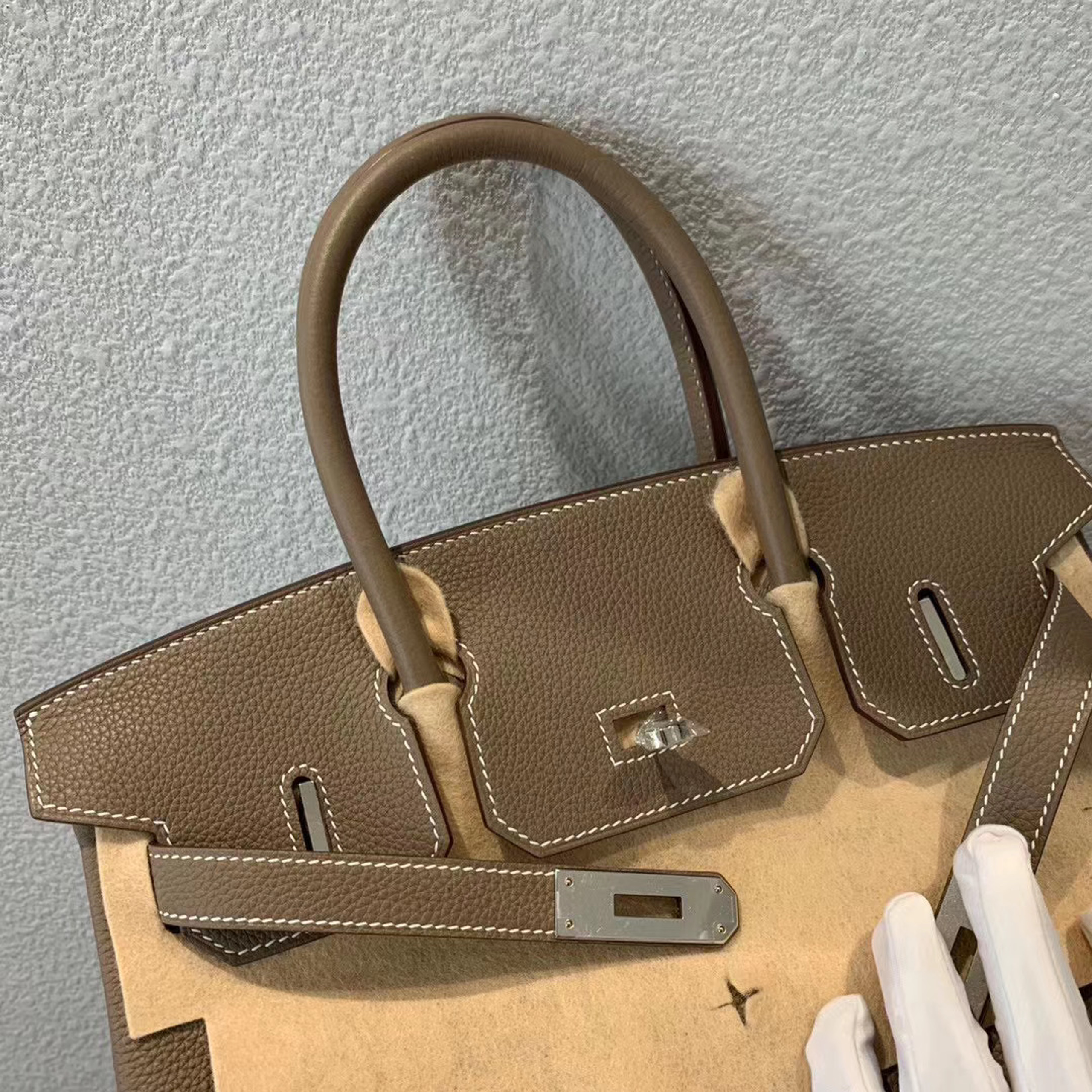 z2107004499788_969821b7d4c77250f74a58a1f50b8b4a