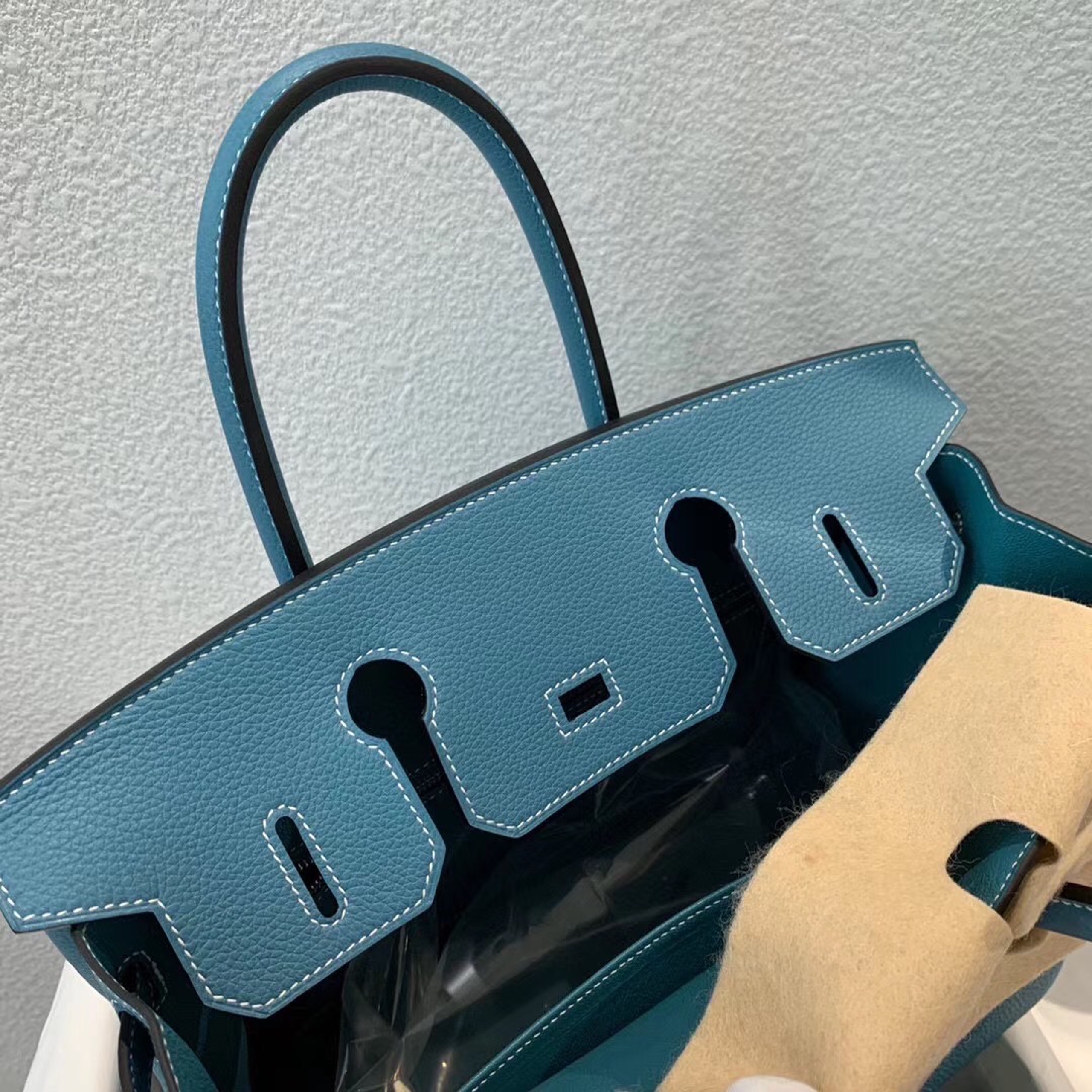 z2107005896376_87bfd5c36cad9cfe439a9d4dd44eb54b