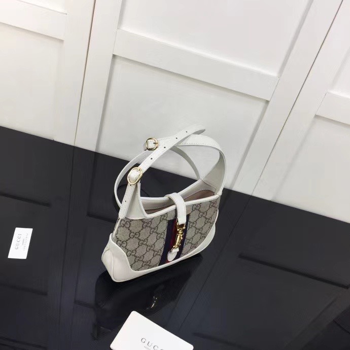 z2093247064918_61a065db62a3a3beb1cadf70adcd95f2