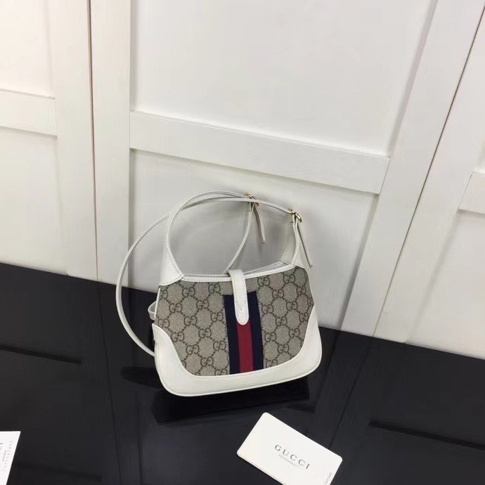 z2093247064928_c19eba6e95c1d855c1384c0b4f75fde0