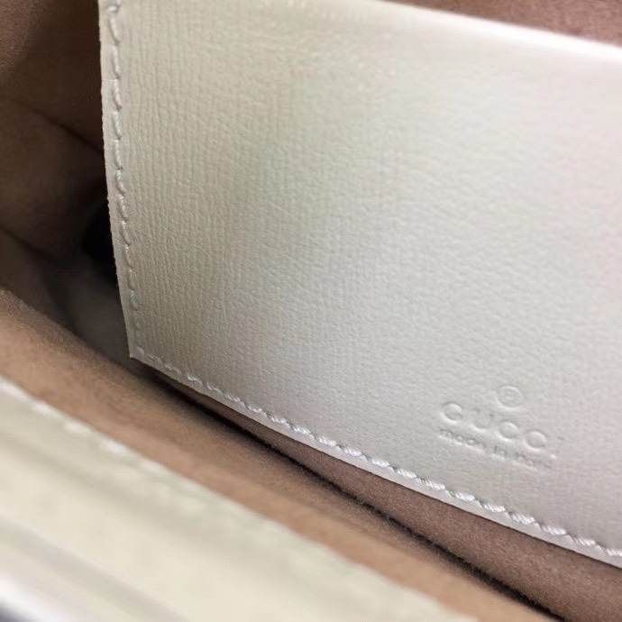 z2093247065008_ece9f0c21788d31db0af3b3783fd5328