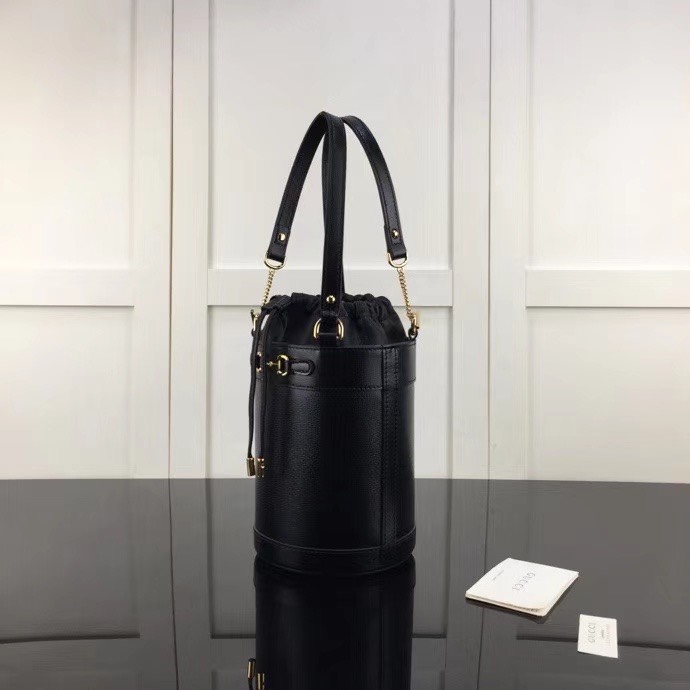 z2093247288255_77227c10b79e53ac59400ef89fee0ea2