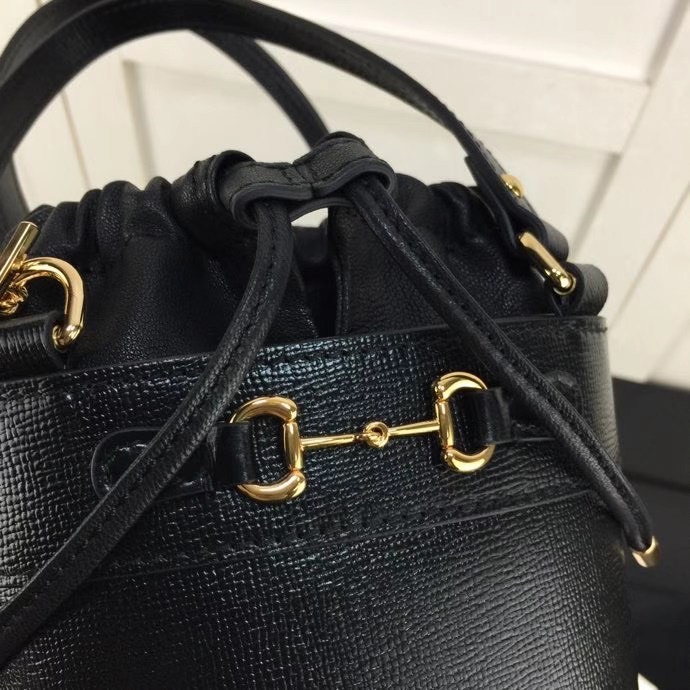 z2093247288285_b80cab0196431f4e6a635f926834b61d