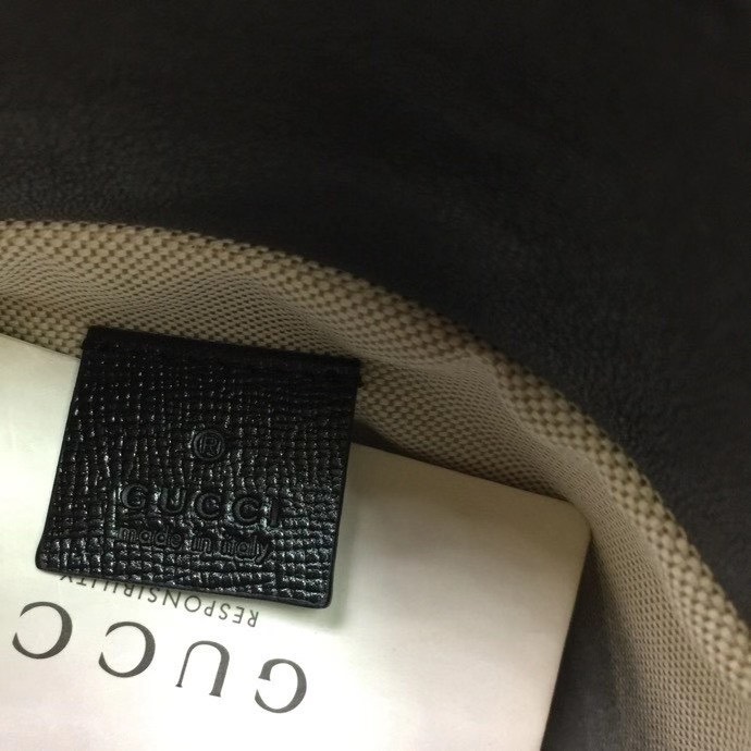 z2093247288558_a8aad1d9ba26ad9d77952f9a13d0451b