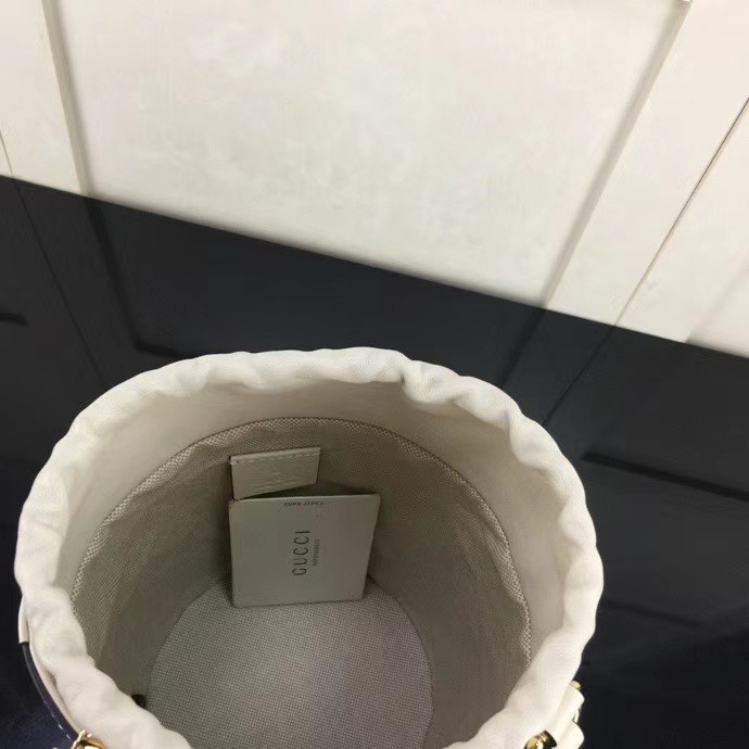 z2093248954892_e461b141c831d490af8eb71ed9b4a2ea