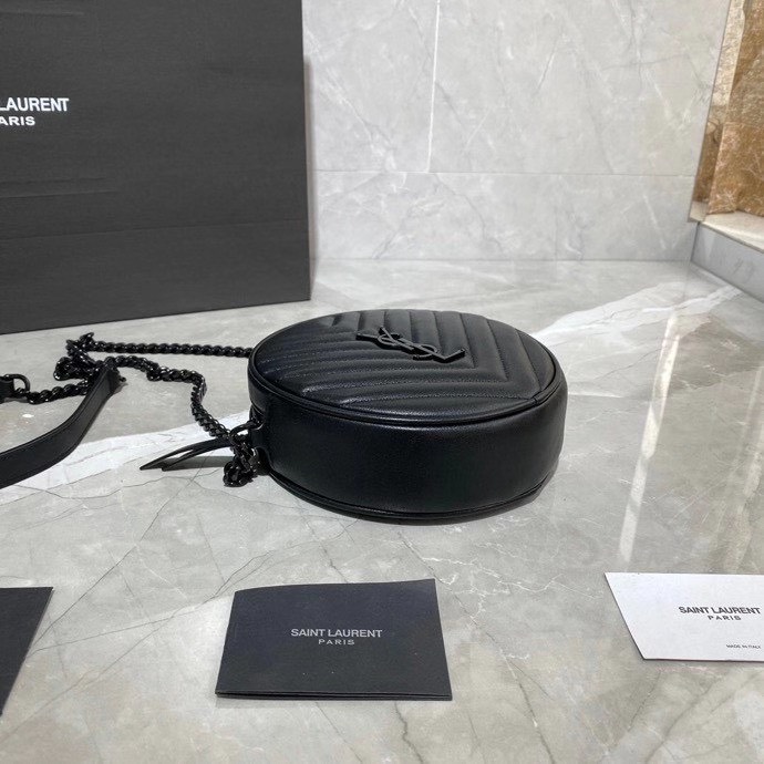 z2111338111319_87d5d77282061d7fc92291f304174b64