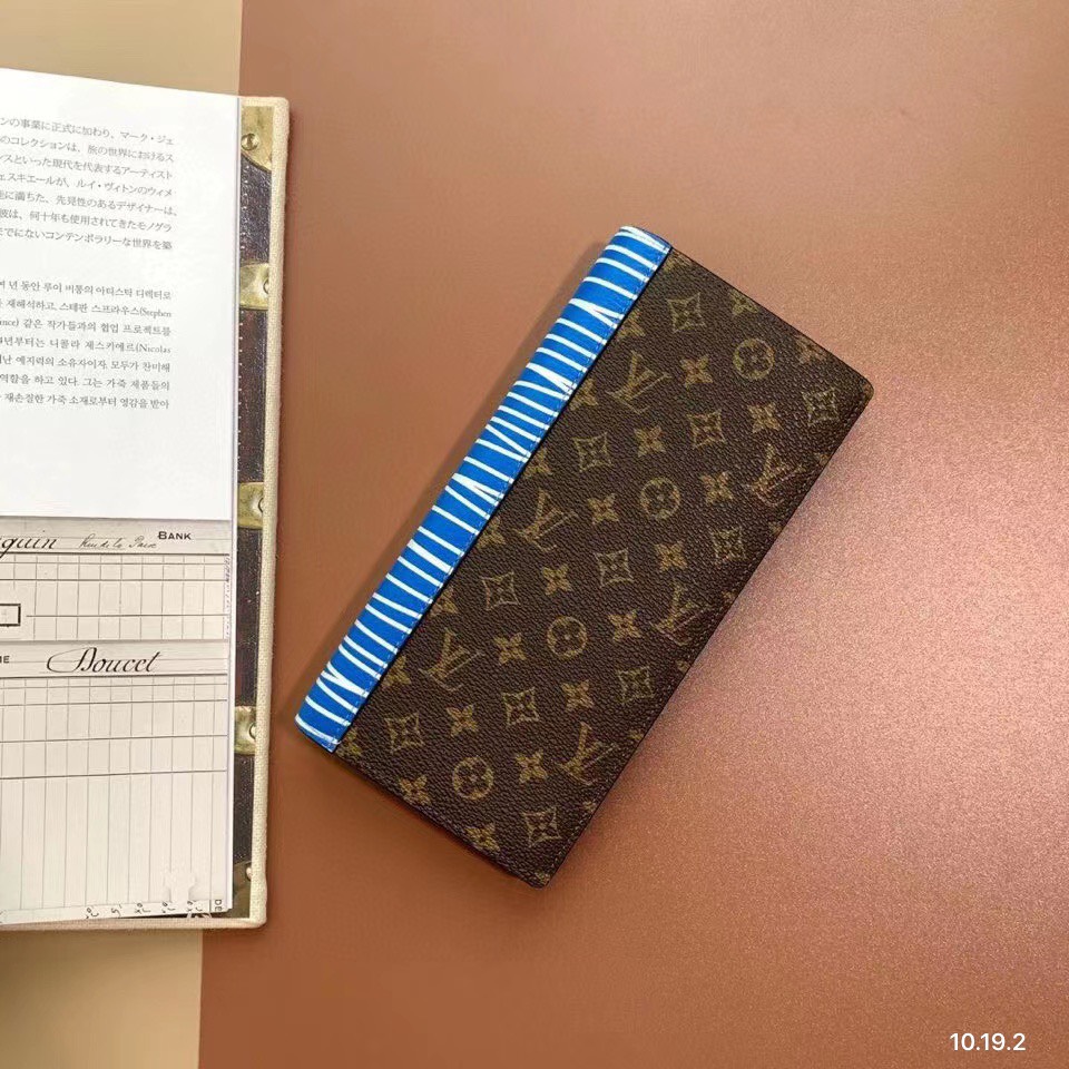 Ví nam Louis Vuitton Siêu Cấp RLCLV0515