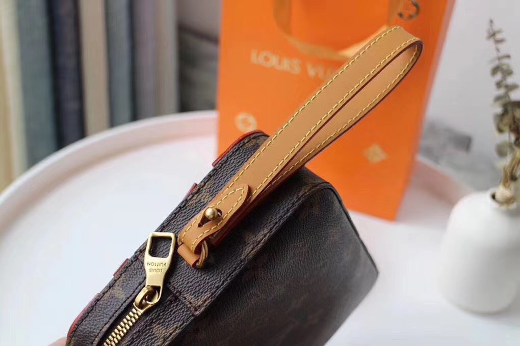 z2053750522107_9530afcd11d8e815c80029736326509c