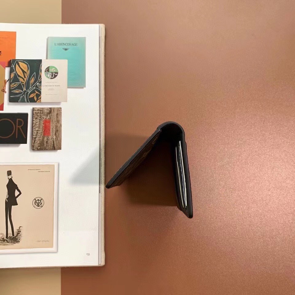 z2093867276005_08e6df9c453a5e65383142e4bae6a07f