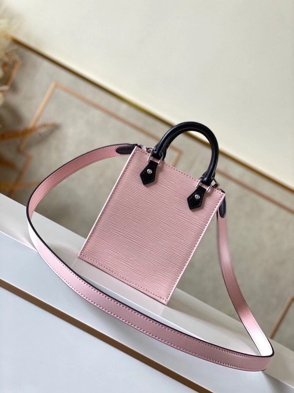 z2120930582551_04f53b7a98e69c5d20bef9b25fe8d404