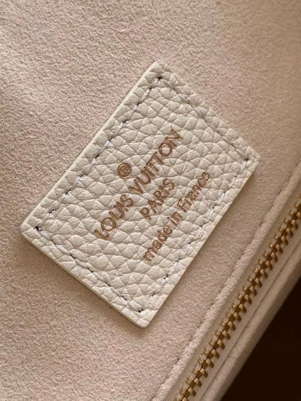 z2123028616036_8e8cc2fb927b0c64d39f9fb0620551e4