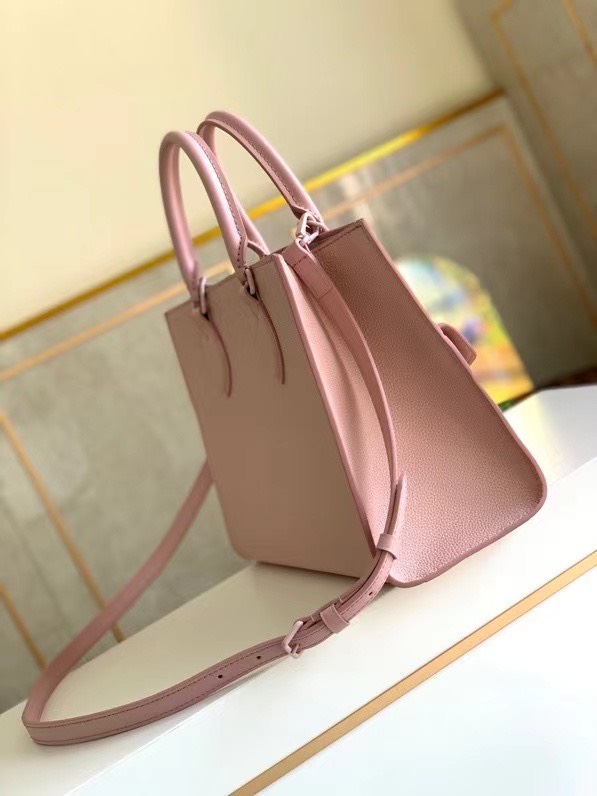 z2123030990831_bb6b9e7a9410963c4aff3419b41f8ec8