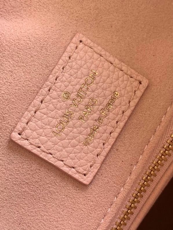 z2123030991439_8839d8a5d59cb2c6b376a9e20785b262