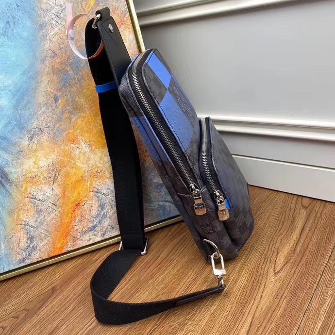 z2121050783179_21064b829c1776619868c69ce4078955