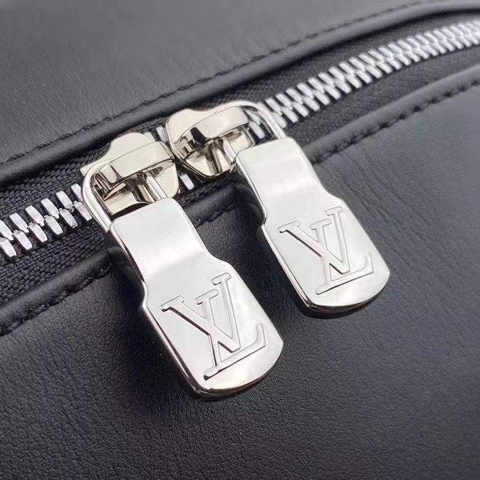 z2121050988694_c82a22cf1bbb621730e29261fef14905