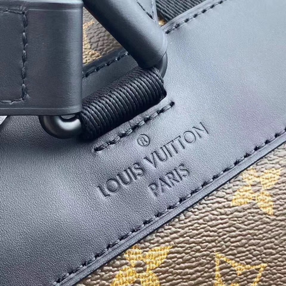 z2109419326437_9956bf1abaa672f515edab45d917b0f6